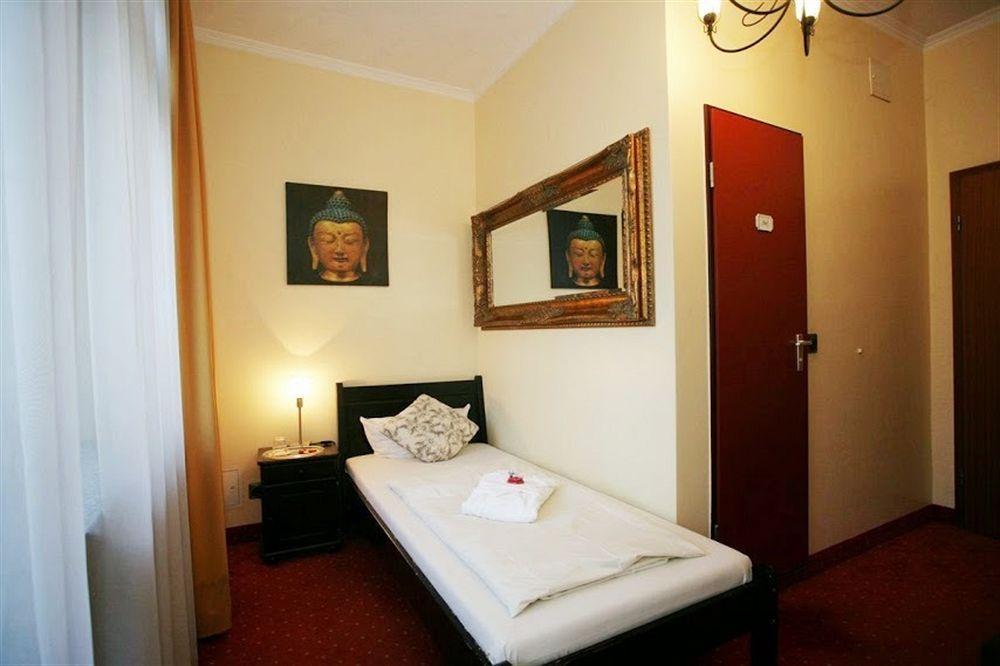 Hotel An Der Oper Duesseldorf Zewnętrze zdjęcie